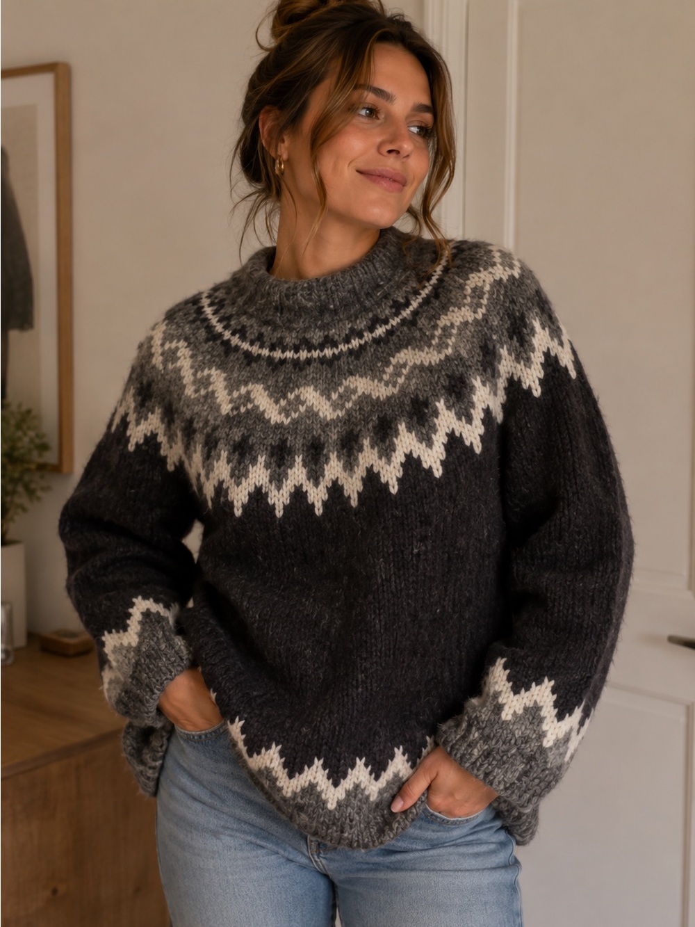 Unisex  Wool Patterned Crew Sweater - Brown & Gray